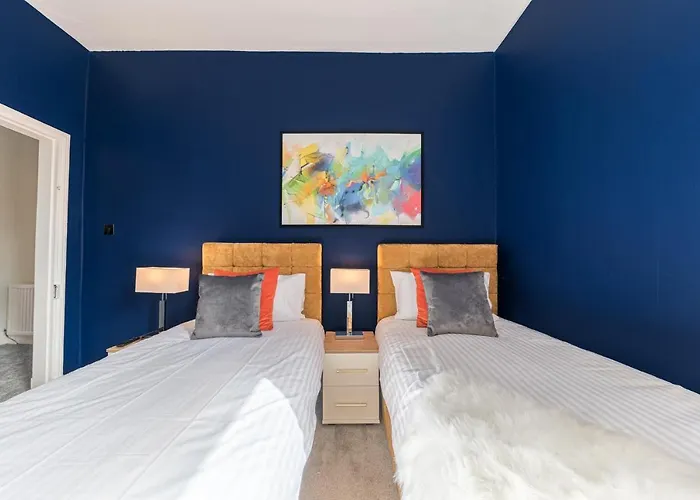 Stylish Luxury Large 4Br Kingbed