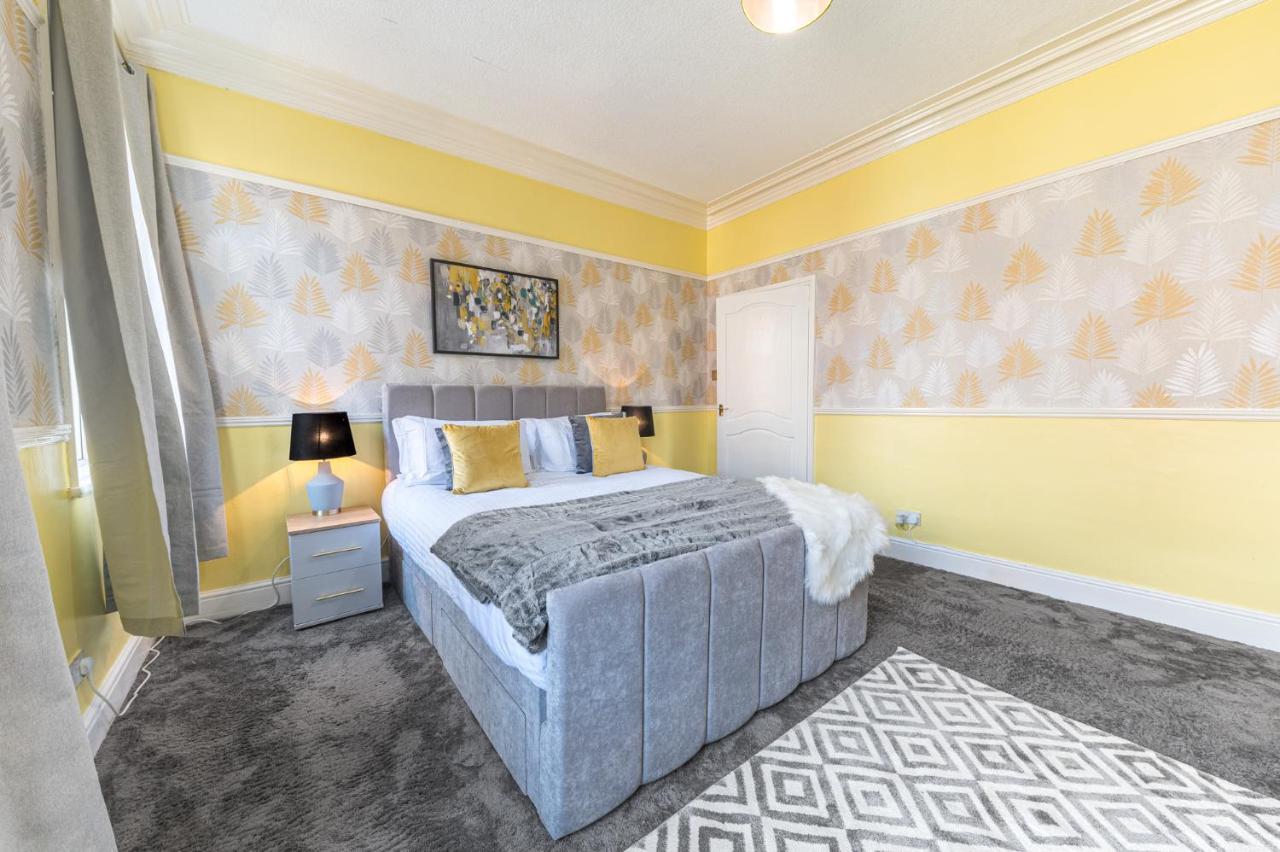 Apartment Stylish Luxury Large 4br Kingbed Barrow-in-Furness