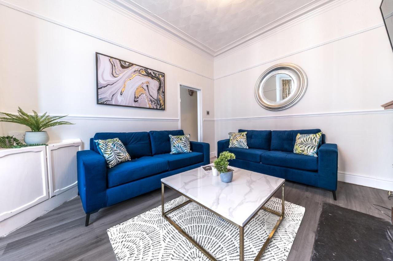 Апартаменты Stylish Luxury Large 4br Kingbed *